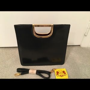 Fred Hayman Leather cross body bag